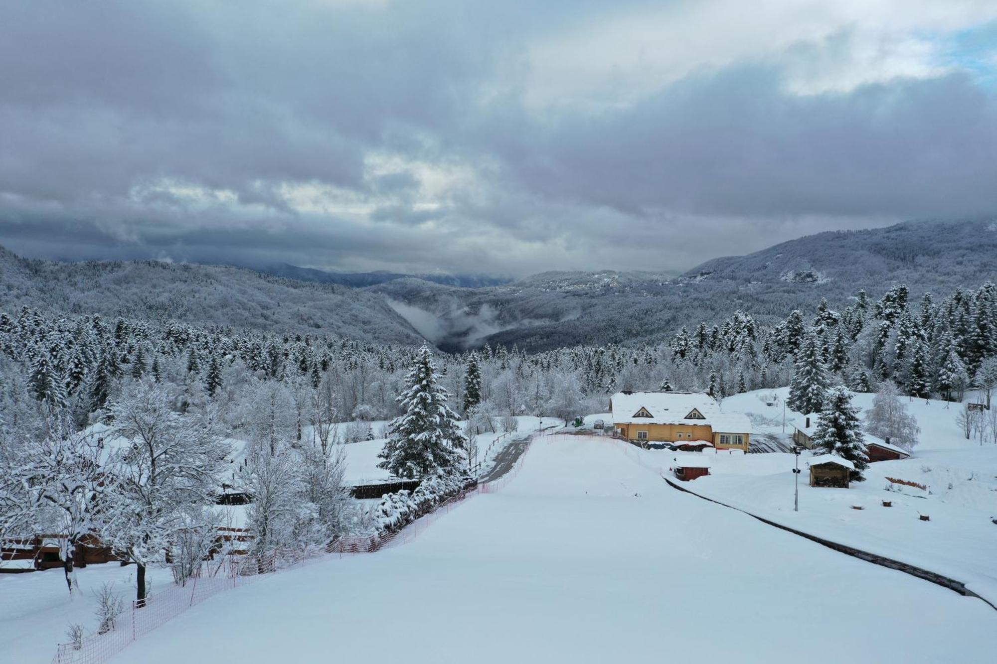 Gorski Park Kupjak Bagian luar foto